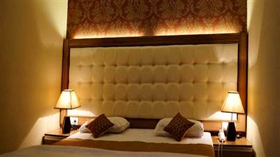 اتاق دو تخته دبل هتل لطفعلی خان شیراز اتاق دو تخته دبل هتل لطفعلی خان شیراز